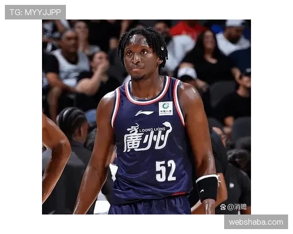 奥拉迪波利用突破拉开空间，提升球队关键时刻攻击效率