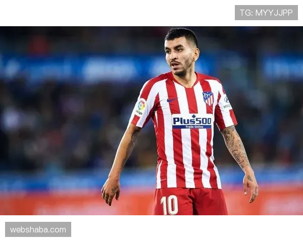 科雷亚近期状态回暖，阿根廷前锋表现稳健